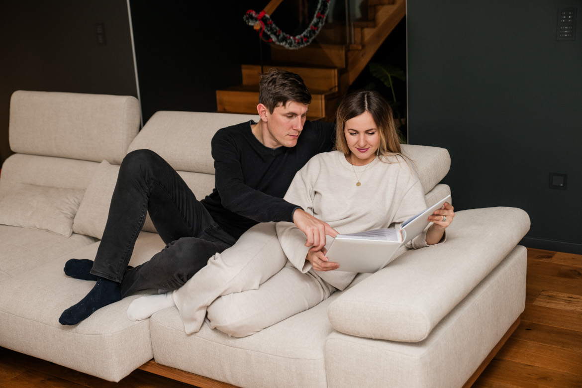 Kraljevsko udobje sedežne garnoiture CARDIFF