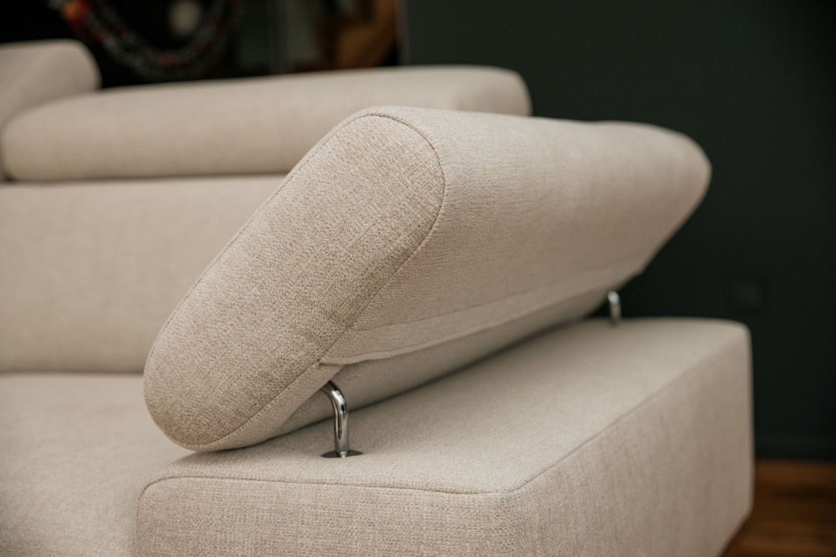 Kraljevsko udobje sedežne garnoiture CARDIFF